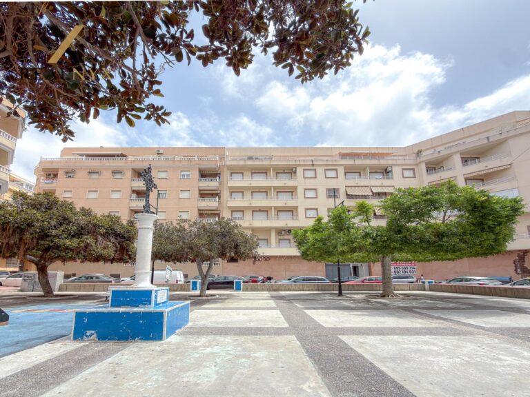 Apartmán se 2 ložnicemi v centru Torrevieja - u moře