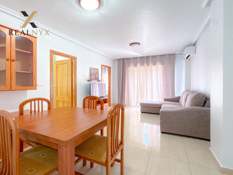 Apartmán se 2 ložnicemi v centru Torrevieja - u moře