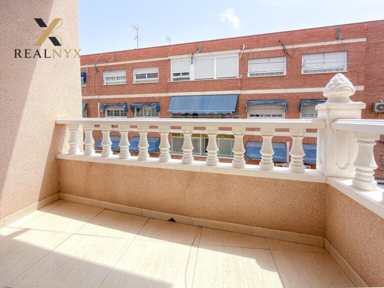 Apartmán se 2 ložnicemi v centru Torrevieja - u moře