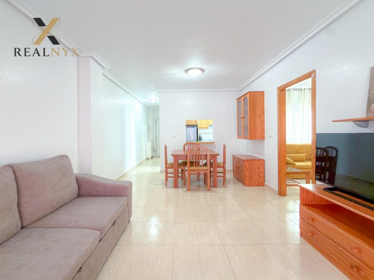 Apartmán se 2 ložnicemi v centru Torrevieja - u moře