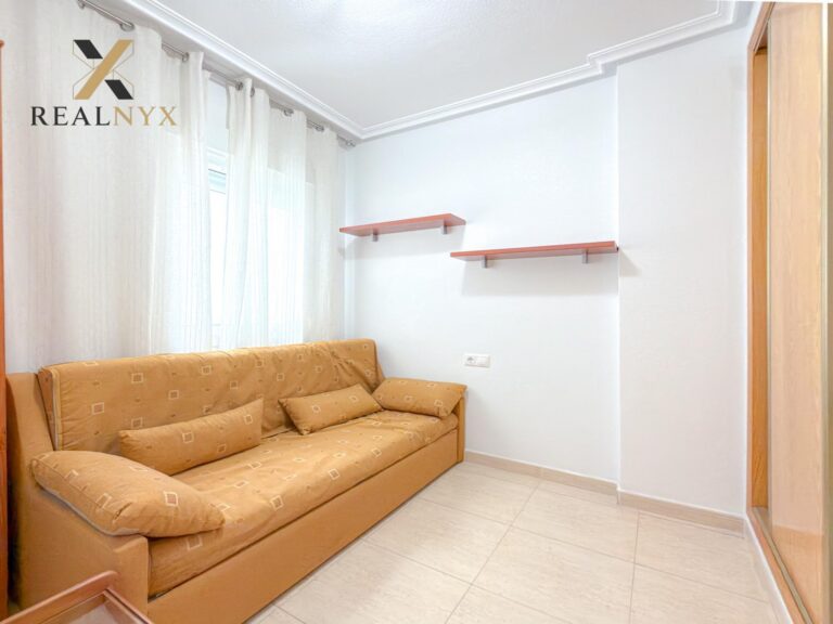 Apartmán se 2 ložnicemi v centru Torrevieja - u moře