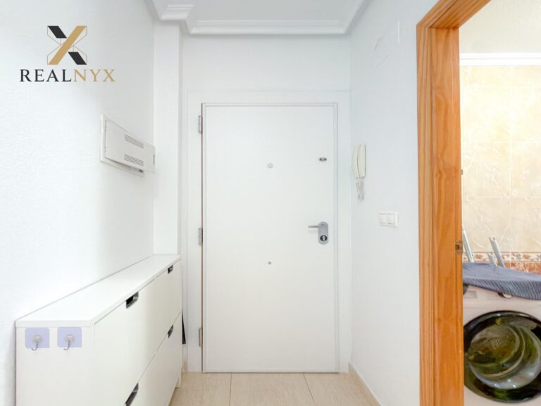 Apartmán se 2 ložnicemi v centru Torrevieja - u moře