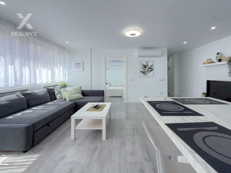 Apartmán v Acequión - 220 m od pláže s bazénem