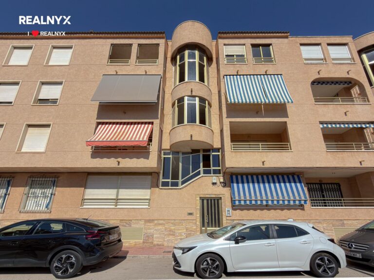 Apartmán v La Mata - 200 m od moře, 2 pokoje