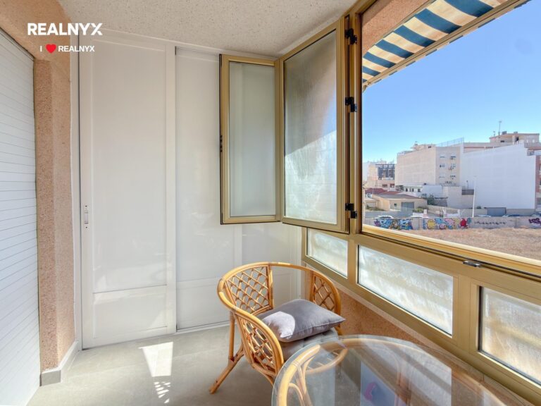 Apartmán v La Mata - 200 m od moře, 2 pokoje