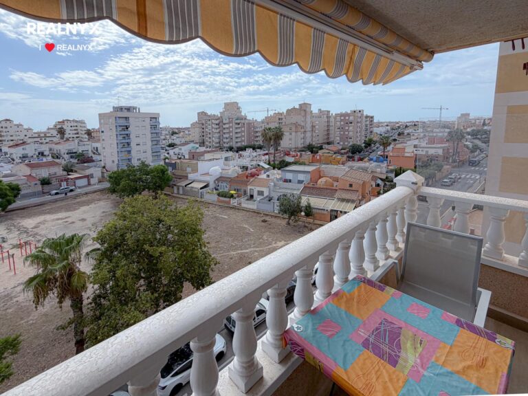 Apartmán v Nueva Torrevieja - u moře s panoramatickým výhledem