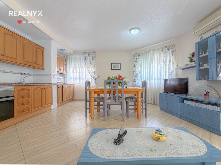 Apartmán v Playa del Cura - 250 m od moře s terasou