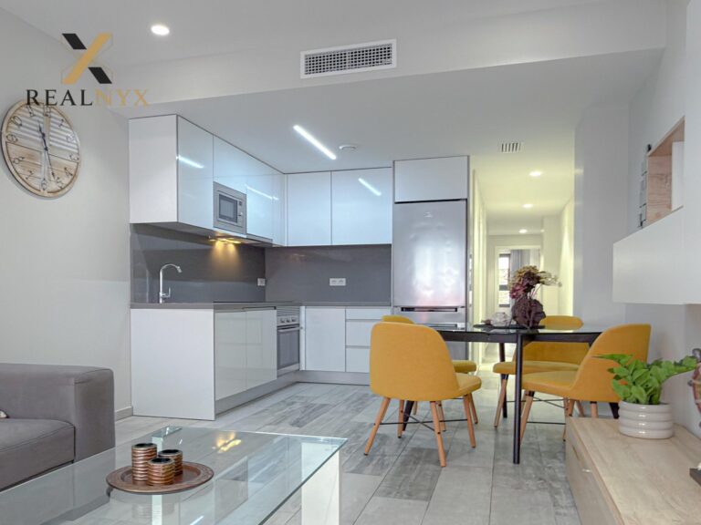 Apartmán v Playa del Cura - 500 m od moře, bazén