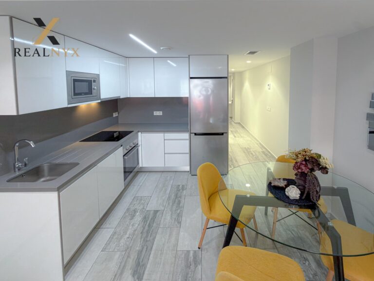 Apartmán v Playa del Cura - 500 m od moře, bazén