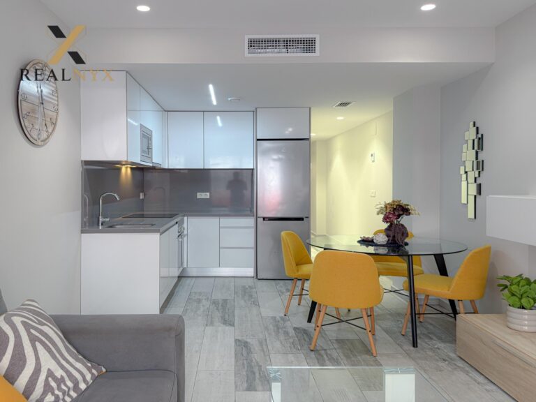 Apartmán v Playa del Cura - 500 m od moře, bazén
