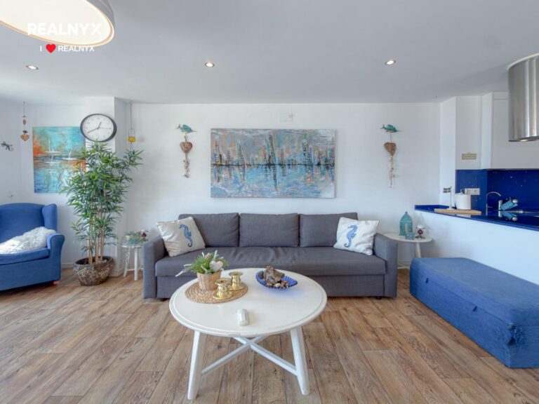 Apartmán v první linii pláže Acequion - 20 m od moře