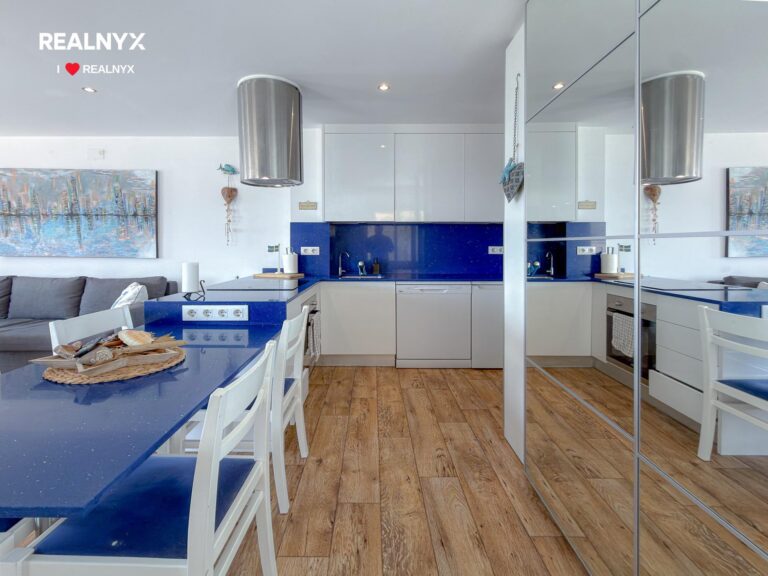 Apartmán v první linii pláže Acequion - 20 m od moře