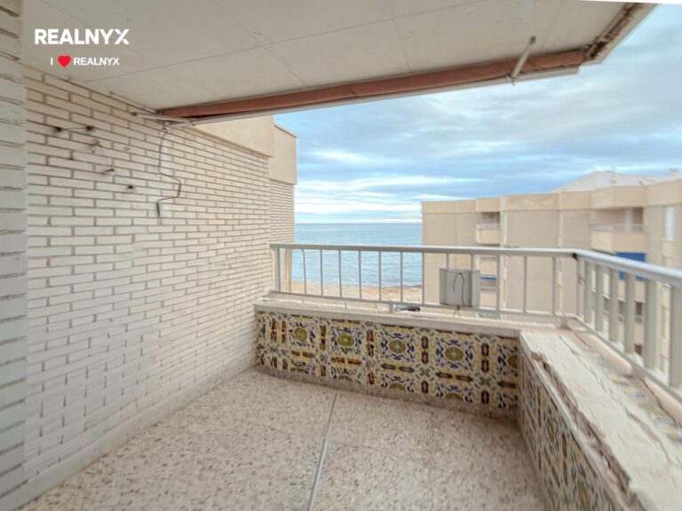 Apartmán v první linii pláže - Playa de los Locos, Torrevieja