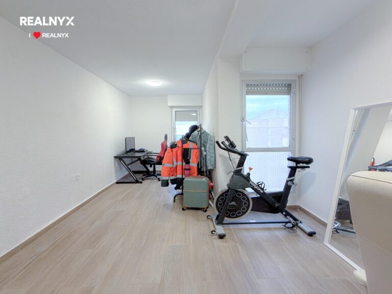 Apartmán v první linii pláže - Playa de los Locos, Torrevieja