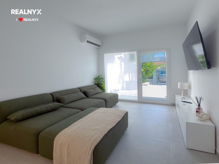 Bungalow u moře - Torrevieja, 2 ložnice a bazén