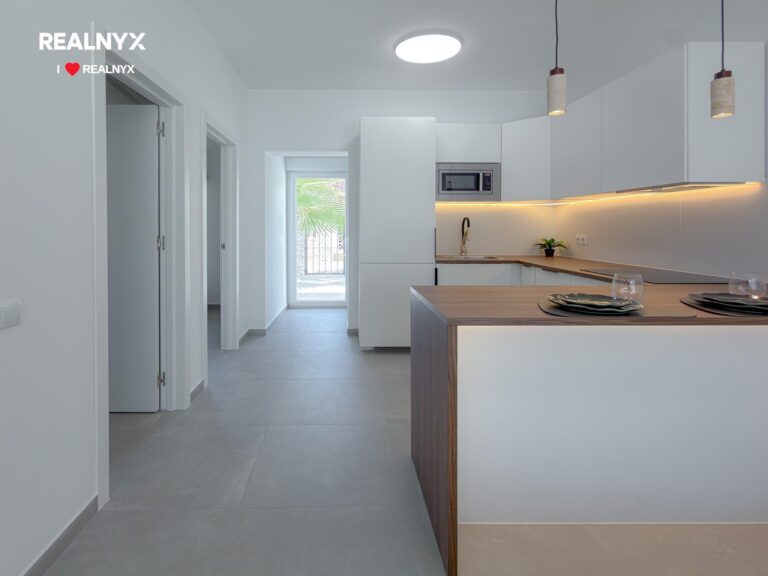 Bungalow u moře - Torrevieja, 2 ložnice a bazén