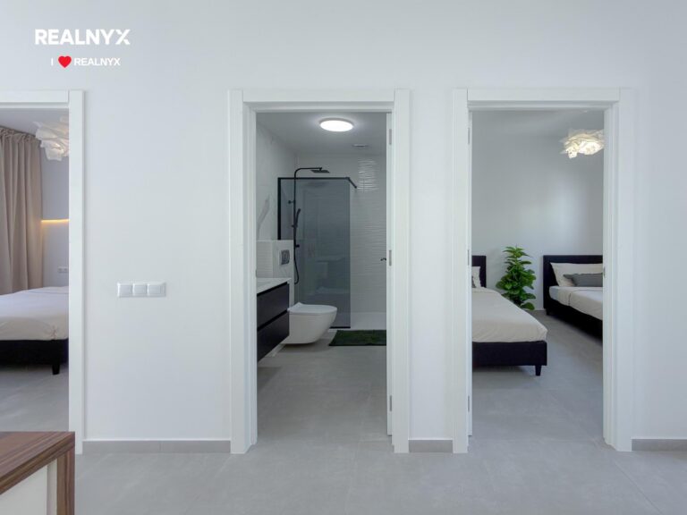 Bungalow u moře - Torrevieja, 2 ložnice a bazén