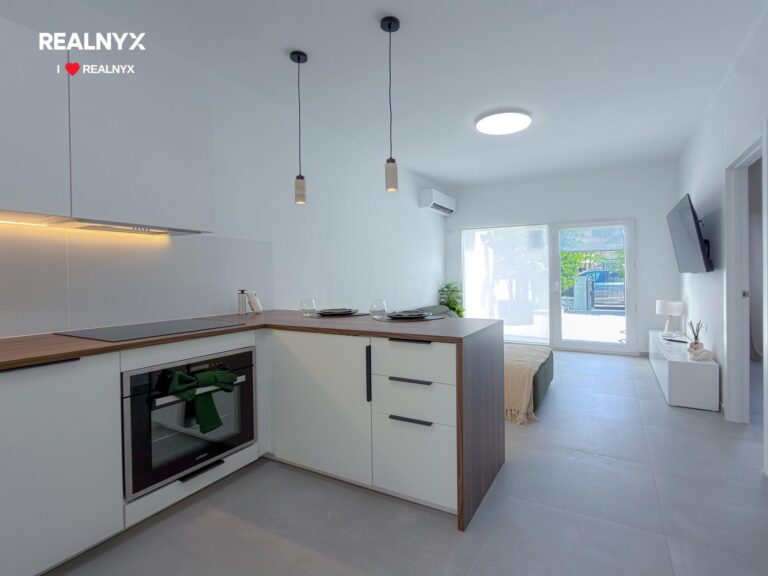 Bungalow u moře - Torrevieja, 2 ložnice a bazén
