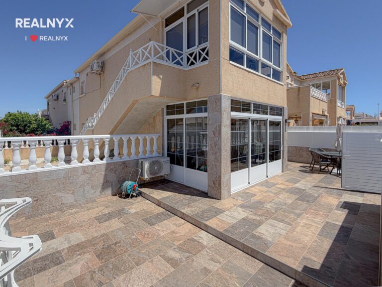 Exklusivní bungalov v centru Torrevieja - U moře