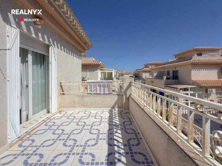 Exkluzivní chalet v La Zenia - 800 m od moře