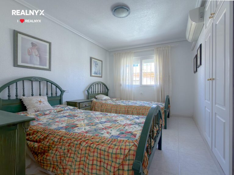 Exkluzivní chalet v La Zenia - 800 m od moře