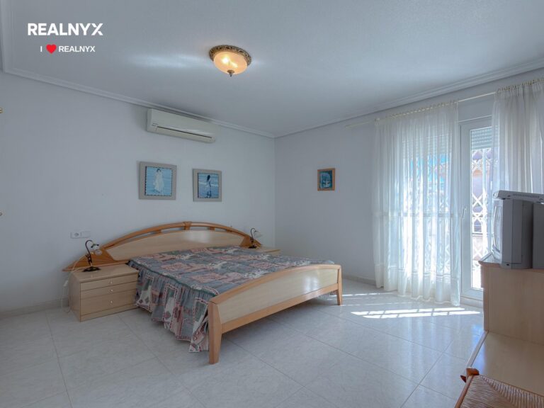 Exkluzivní chalet v La Zenia - 800 m od moře