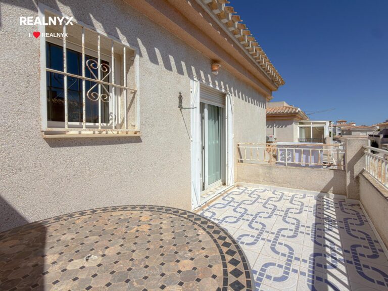 Exkluzivní chalet v La Zenia - 800 m od moře