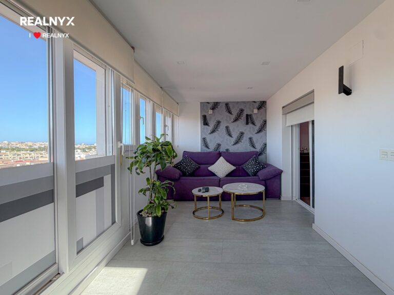 Exkluzivní podkrovní byt - Playa del Cura, Torrevieja