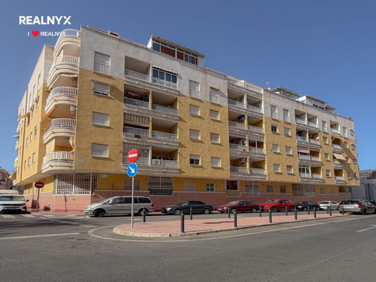 Exkluzivní podkrovní byt - Playa del Cura, Torrevieja