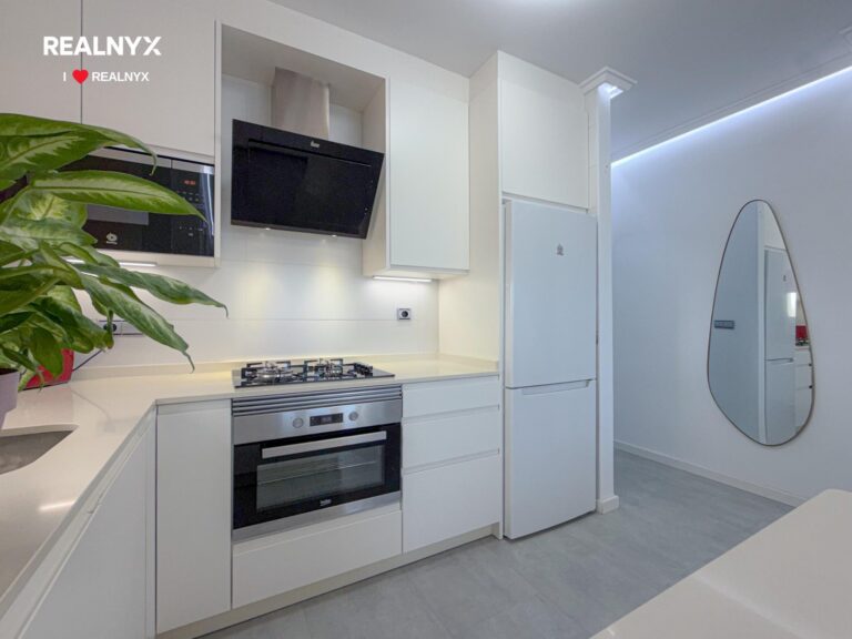Exkluzivní podkrovní byt - Playa del Cura, Torrevieja