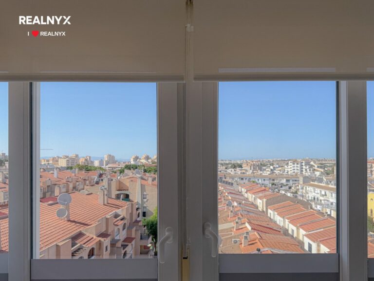 Exkluzivní podkrovní byt - Playa del Cura, Torrevieja