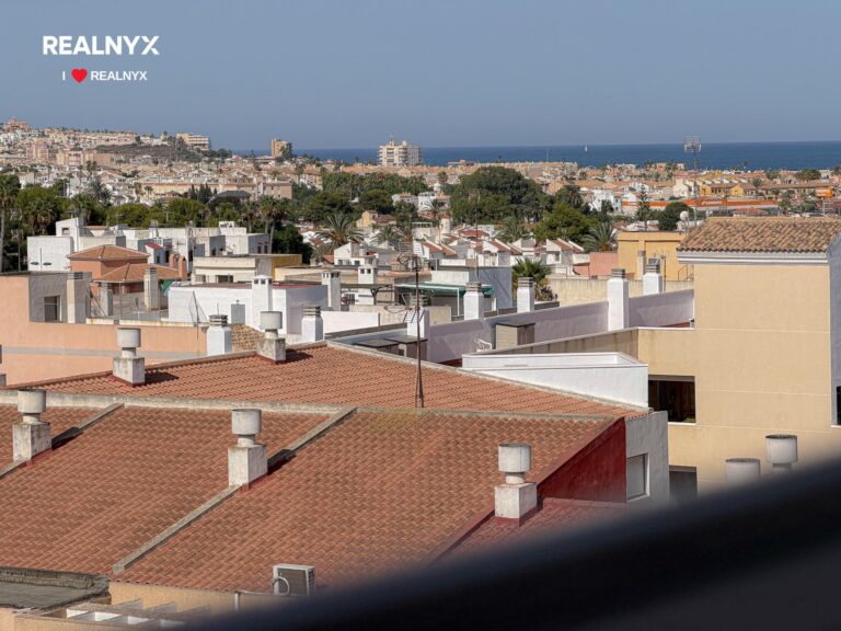 Exkluzivní podkrovní byt - Playa del Cura, Torrevieja