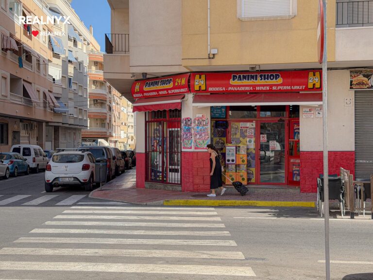 Exkluzivní podkrovní byt - Playa del Cura, Torrevieja