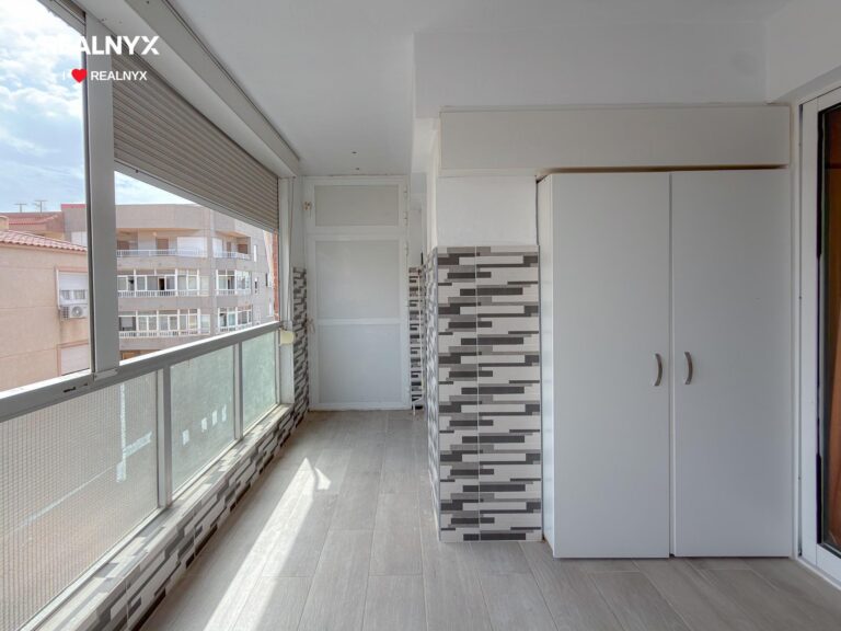 Moderní apartmán v Torrevieja - 160 m od moře