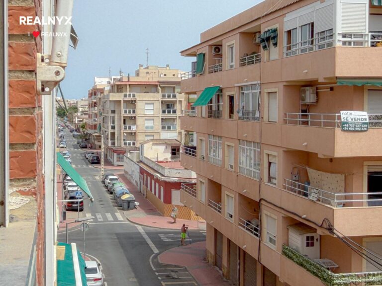 Moderní apartmán v Torrevieja - 160 m od moře