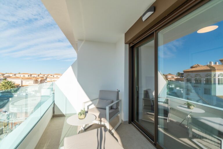 Moderní apartmány u moře - Playa Flamenca, Orihuela Costa