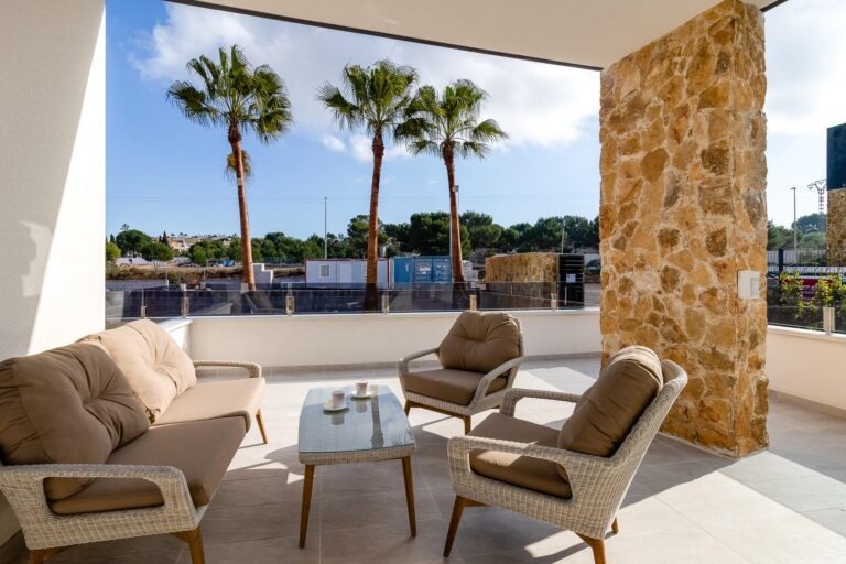 Moderní apartmány v Torrevieja - přímo u moře