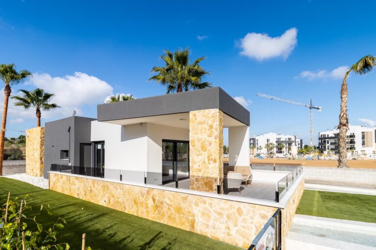 Moderní apartmány v Torrevieja - přímo u moře