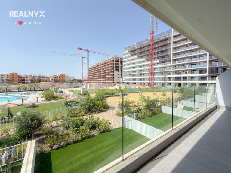 Nový apartmán v Punta Prima - 350 m od moře