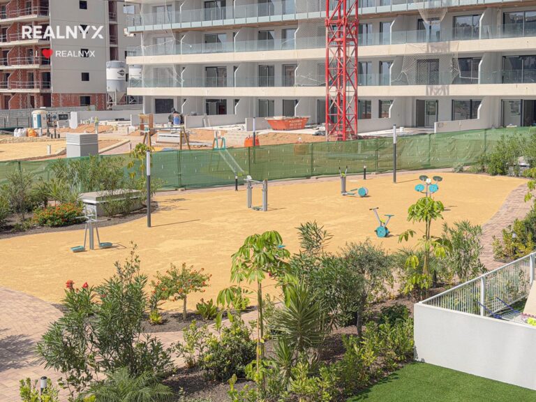 Nový apartmán v Punta Prima - 350 m od moře