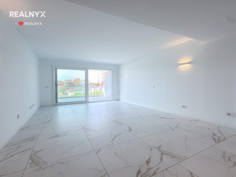 Nový apartmán v Punta Prima - 350 m od moře
