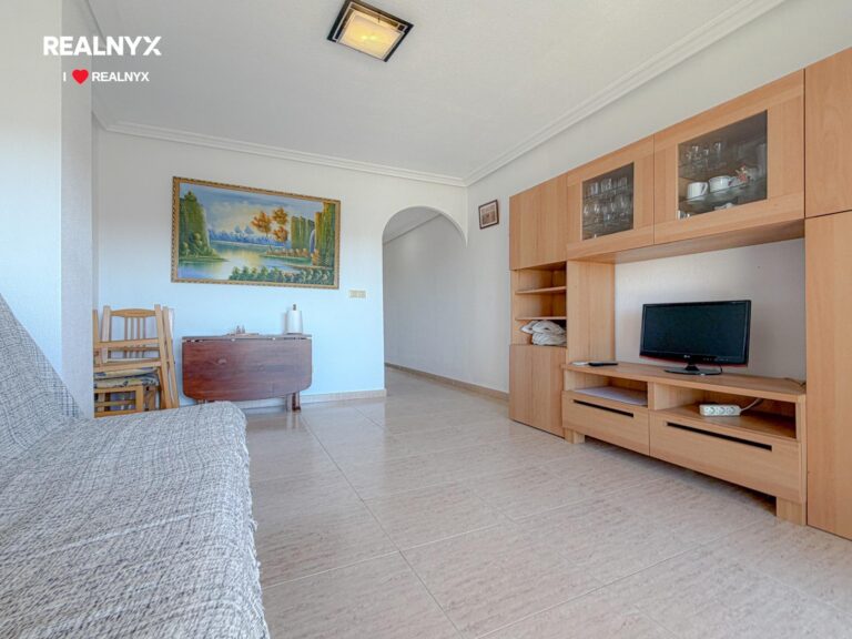 Penthouse v centru Torrevieja - výjimečný s terasou