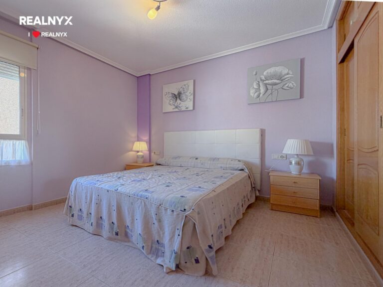 Penthouse v centru Torrevieja - výjimečný s terasou