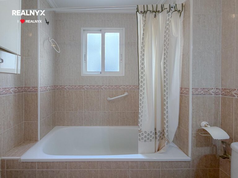 Penthouse v centru Torrevieja - výjimečný s terasou