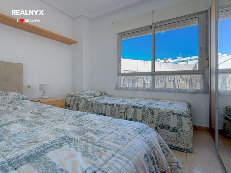 Penthouse v centru Torrevieja - výjimečný s terasou