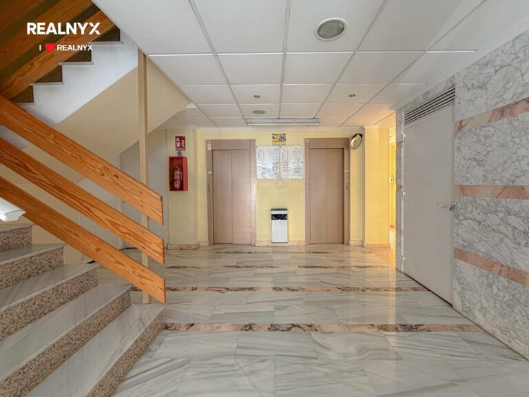 Penthouse v centru Torrevieja - výjimečný s terasou