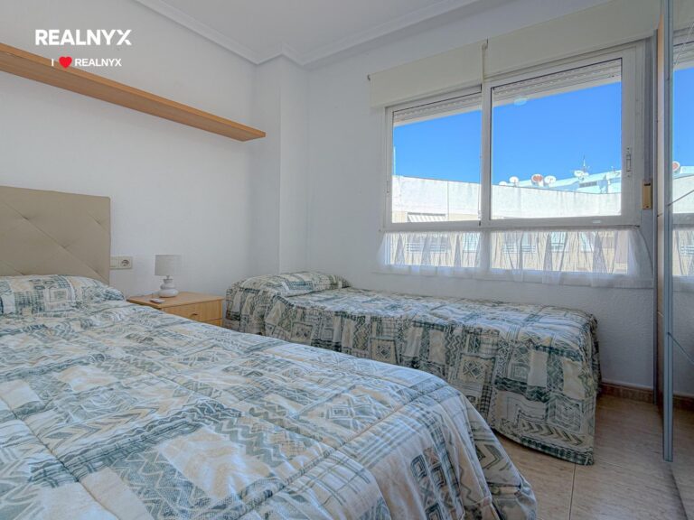 Penthouse v centru Torrevieja - výjimečný s terasou