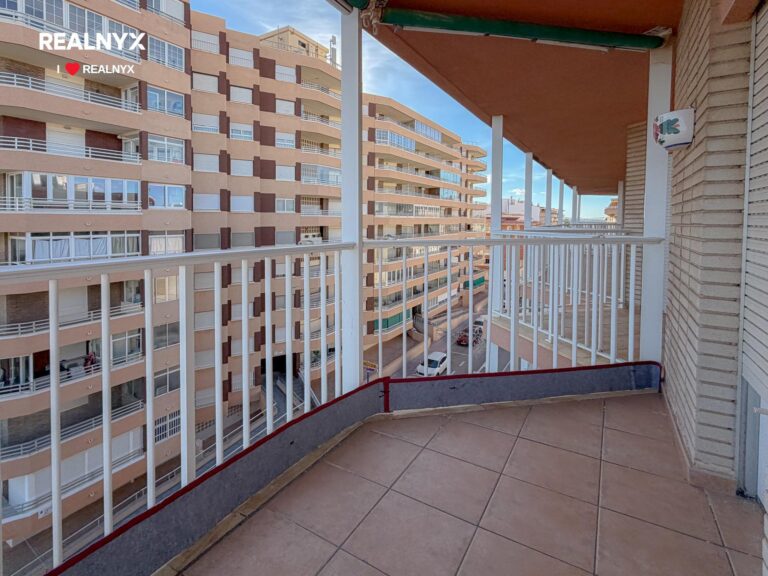Penthouse v La Mata - 50 m od moře, úchvatné výhledy