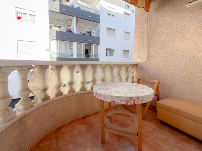 Apartmán v centru Torrevieja - u moře