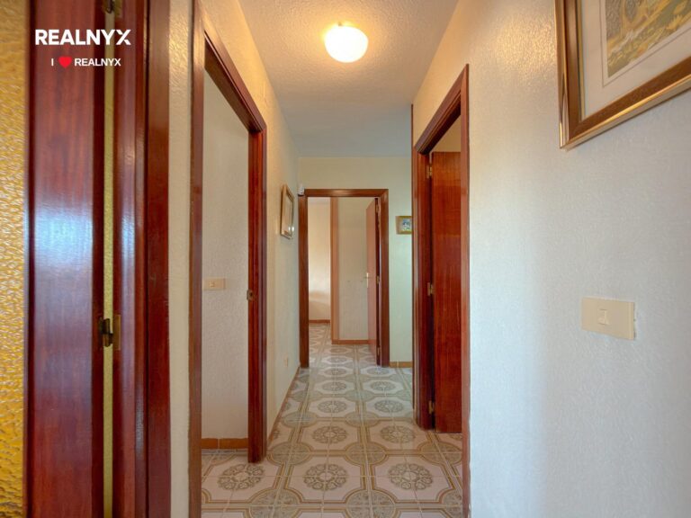 Apartmán v Punta Prima - krásné výhledy na moře, 300 m